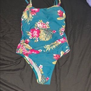 Good condition bathing suit by Kona Sol ™️